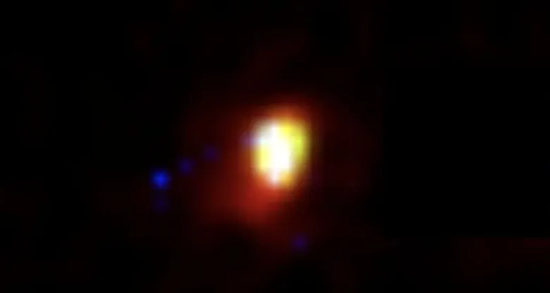 由爱丁堡大学物理系学生Sophie Jewell和Clara Pollock制作的CEERS-93316的彩色图像。