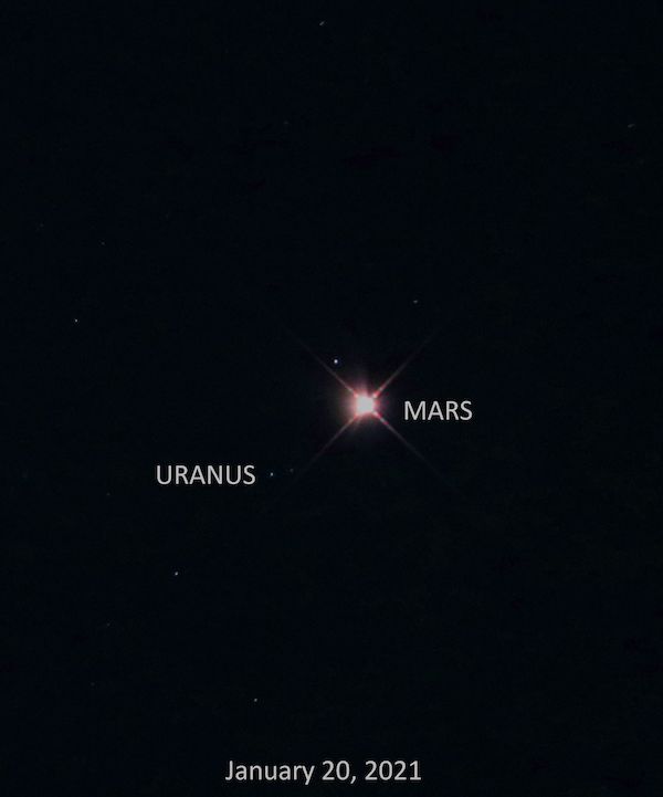 2021年1月20日,火星靠近天王星。作者:Victor C.Rogus